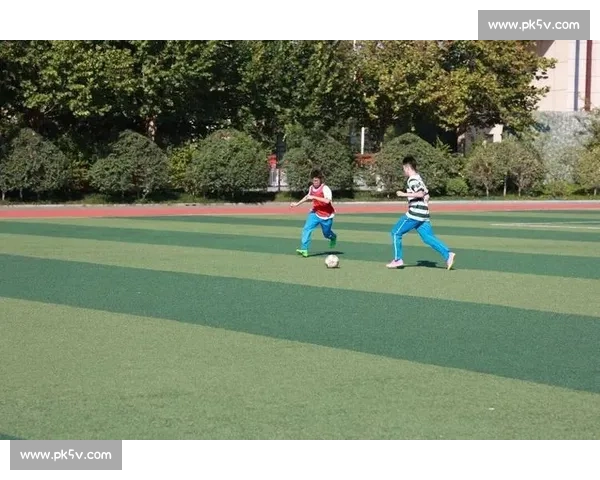 愿你们在绿茵场上奋勇争先，展现风采，赢得胜利，载誉归来！